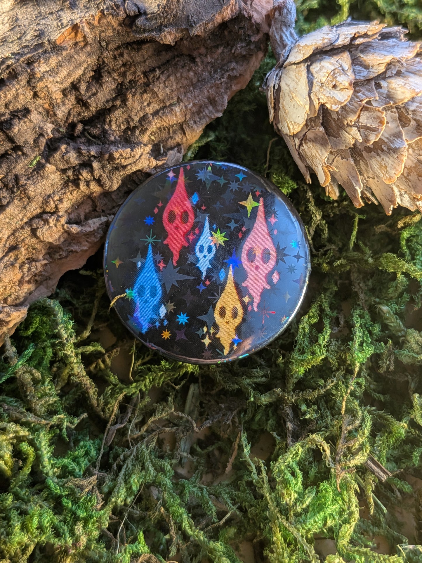Ghosts 25mm pin badge