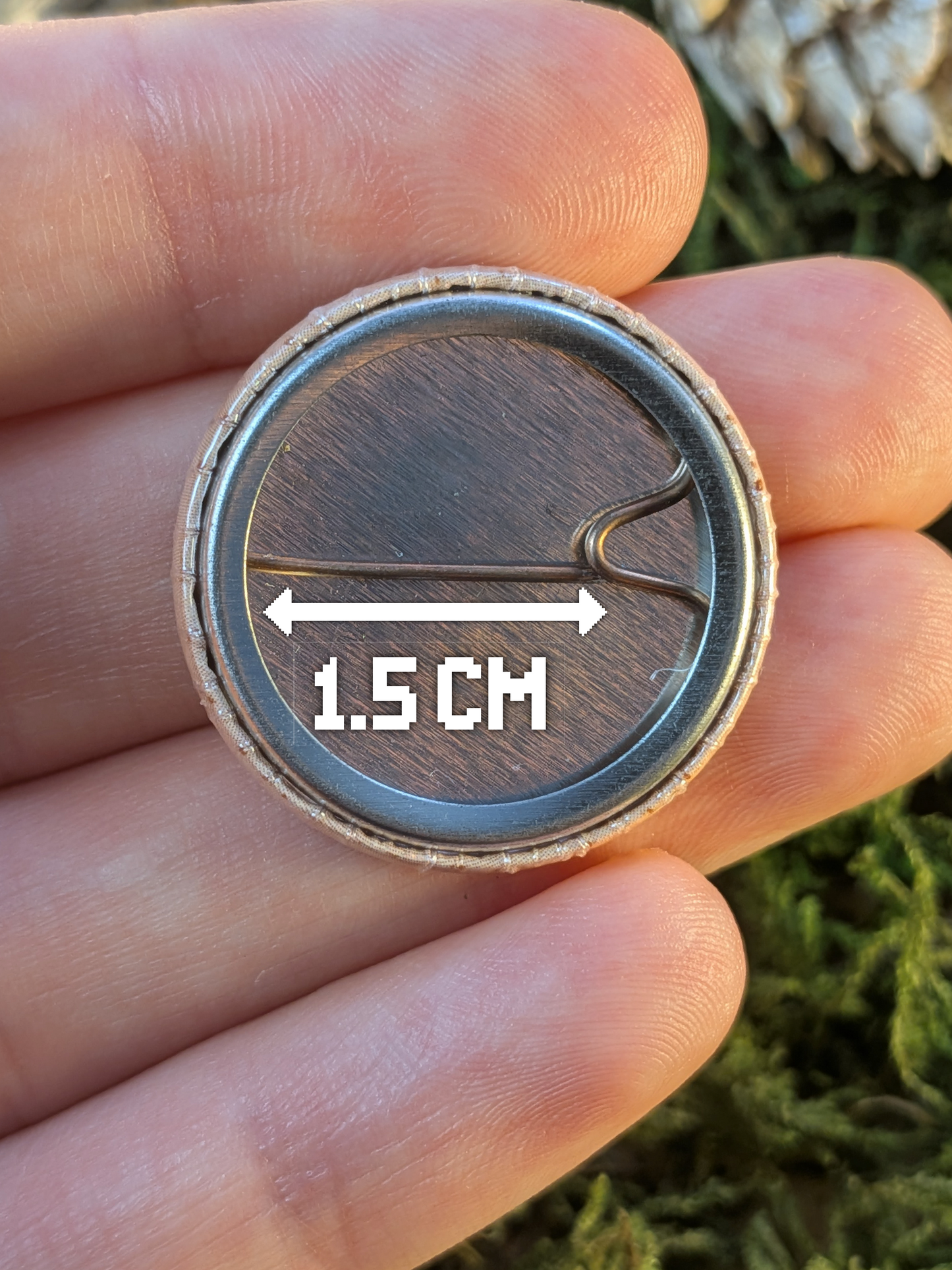 Just a lil guy 25mm pin badge